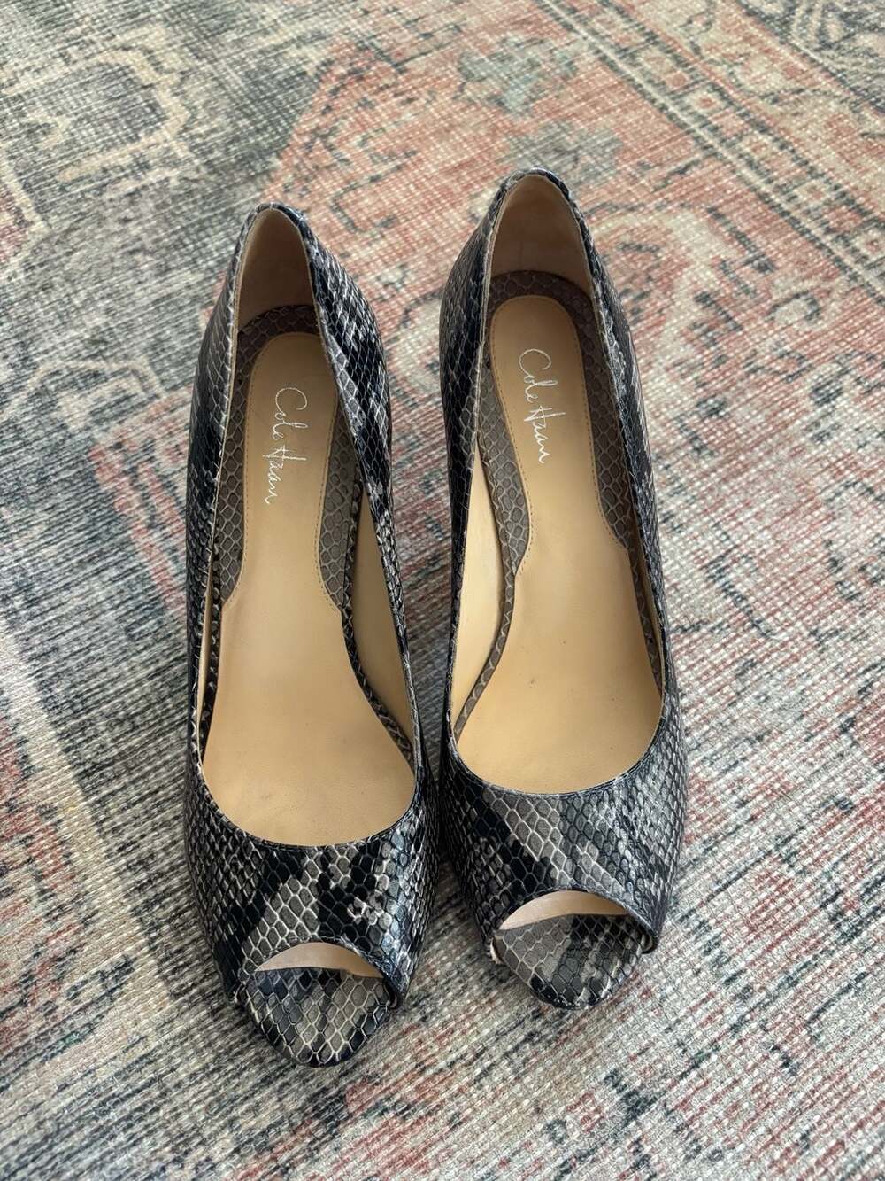Cole Haan Grey Black Python Snake Print Peep Toe Heels Size 7.5B